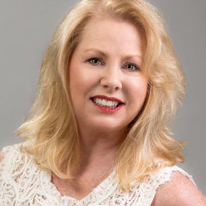 Meet your Posher, Janet